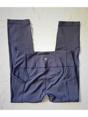Lululemon Navy Yoga Pilates Cropped Leggings Size 8 #running #athleisure #lulu